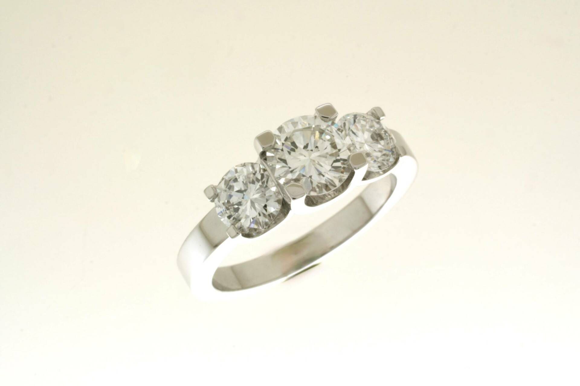 NEPTUNE : Bague trilogie