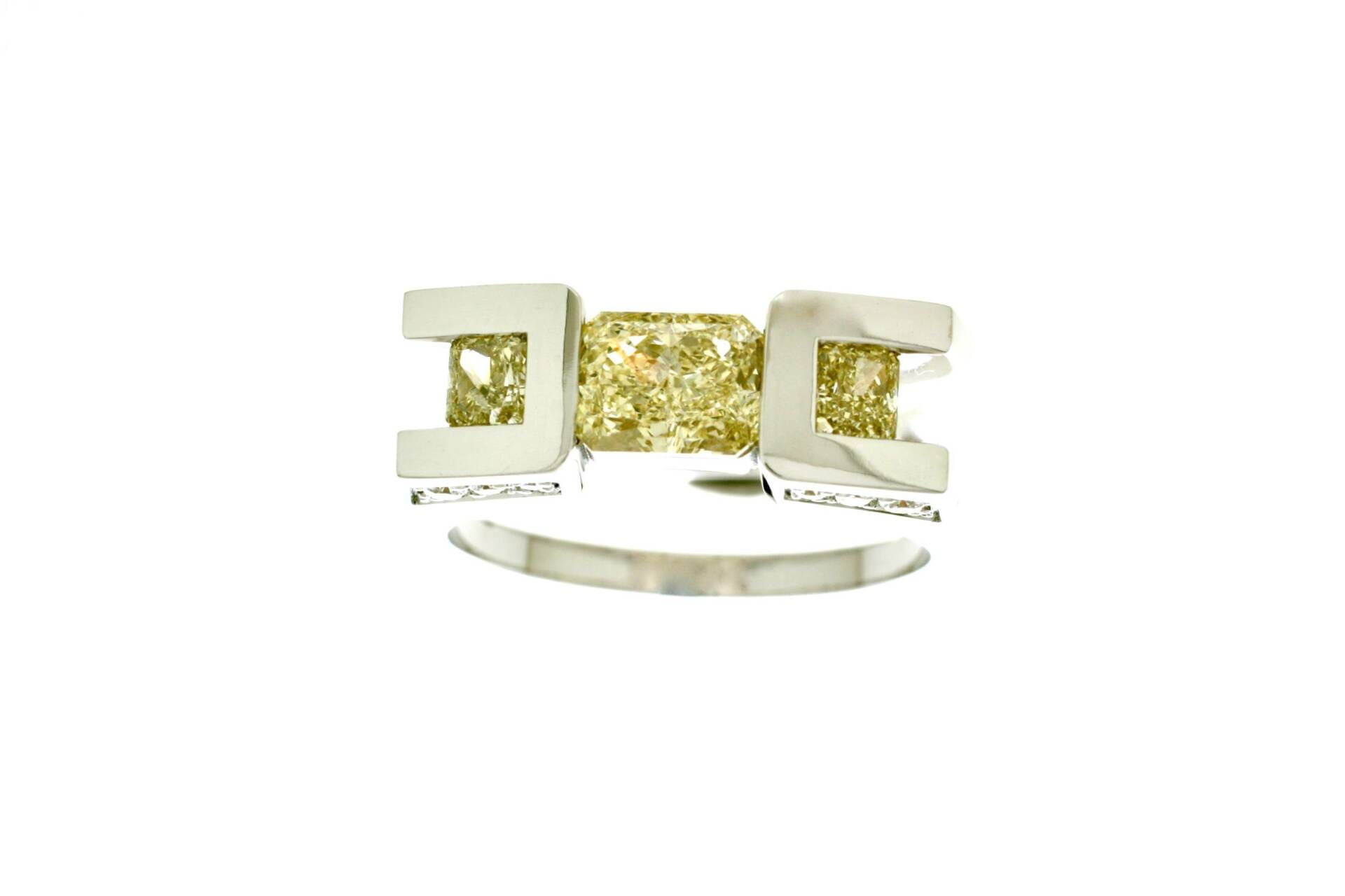 Bague 18